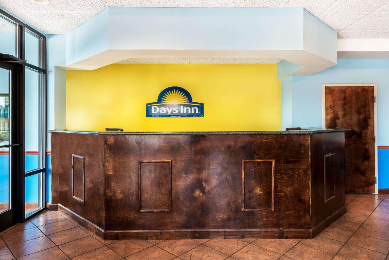 Days Inn By Wyndham Richmond Hill/Savannah Εξωτερικό φωτογραφία